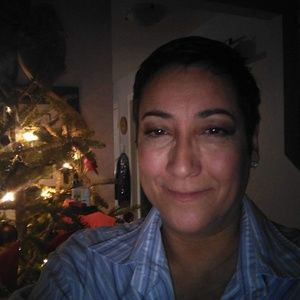 Meet your Posher, Lori